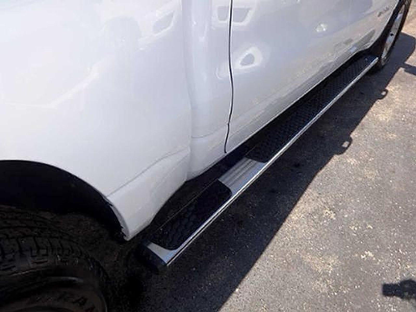 2023 RAM 1500 Big Horn Crew Cab 4x4 5'7" Box