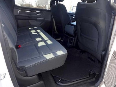 2023 RAM 1500 Big Horn Crew Cab 4x4 5'7" Box