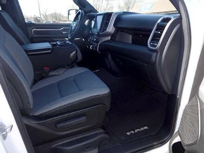 2023 RAM 1500 Big Horn Crew Cab 4x4 5'7" Box