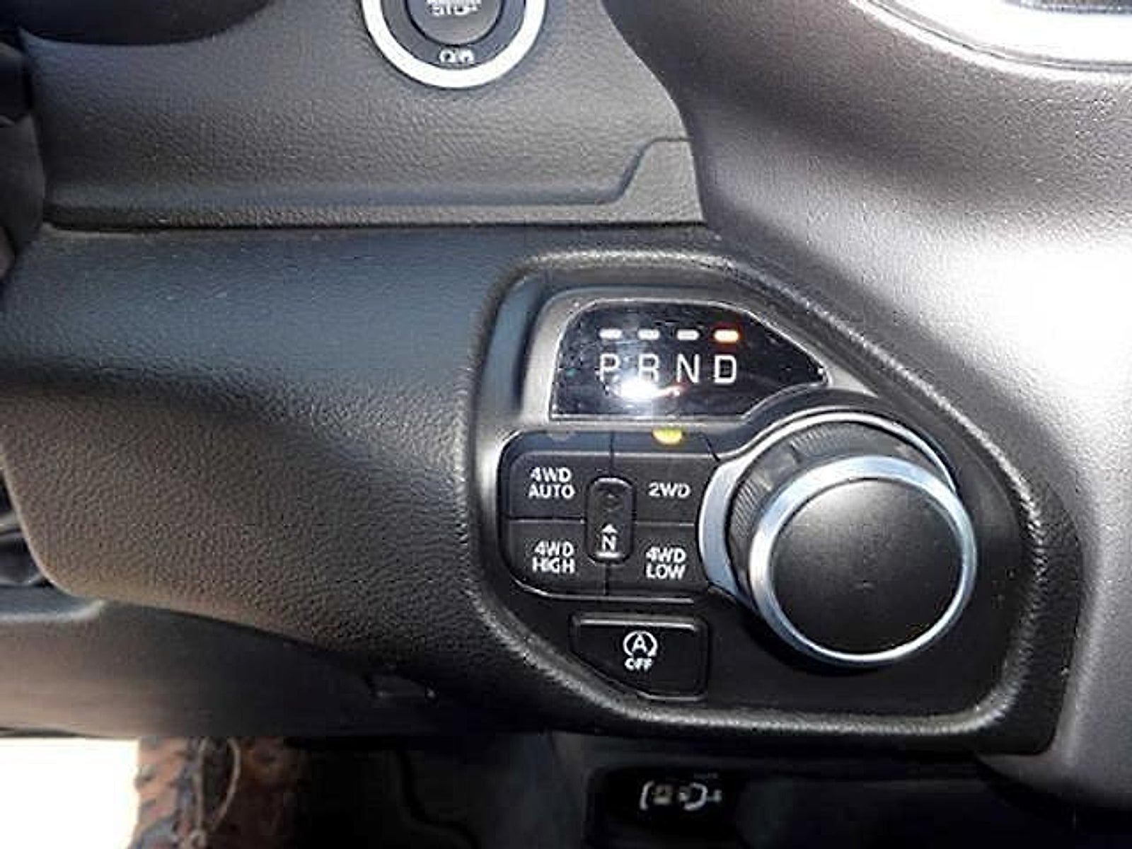 2023 RAM 1500 Big Horn Crew Cab 4x4 5'7" Box