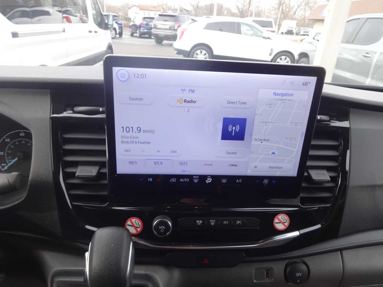 2023 Ford Transit Passenger XLT