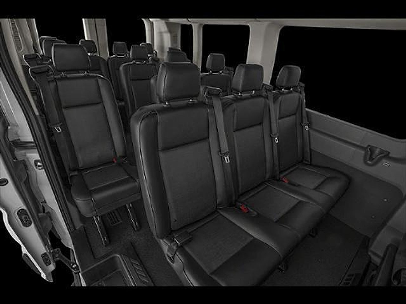 2023 Ford Transit Passenger Wagon XLT