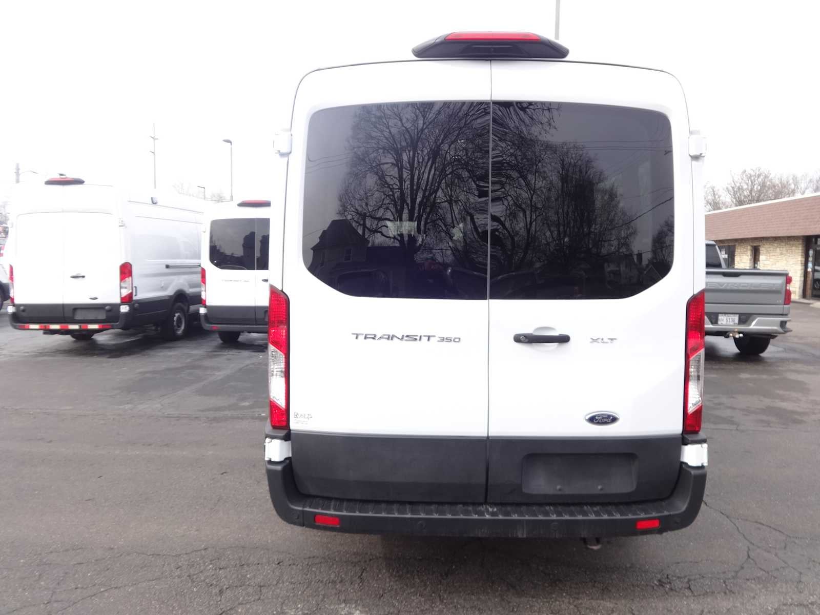 2023 Ford Transit Passenger XLT