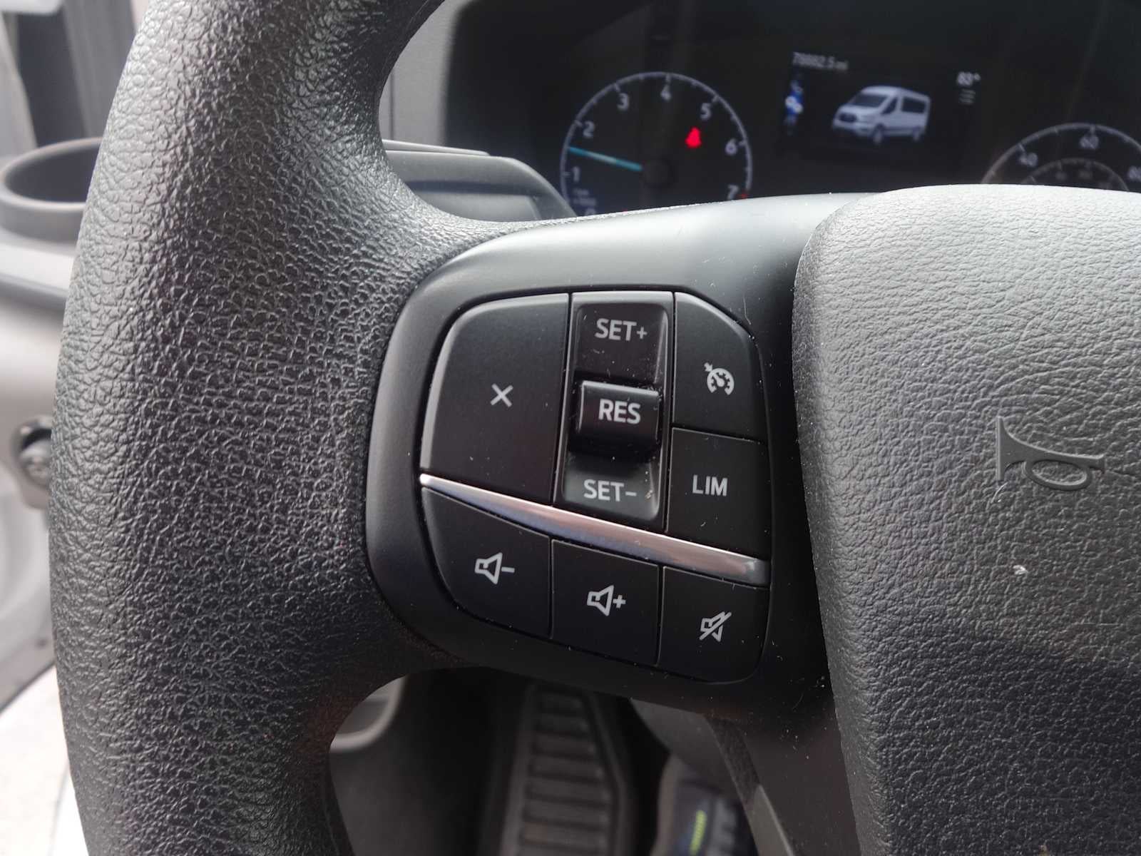 2023 Ford Transit Passenger XLT