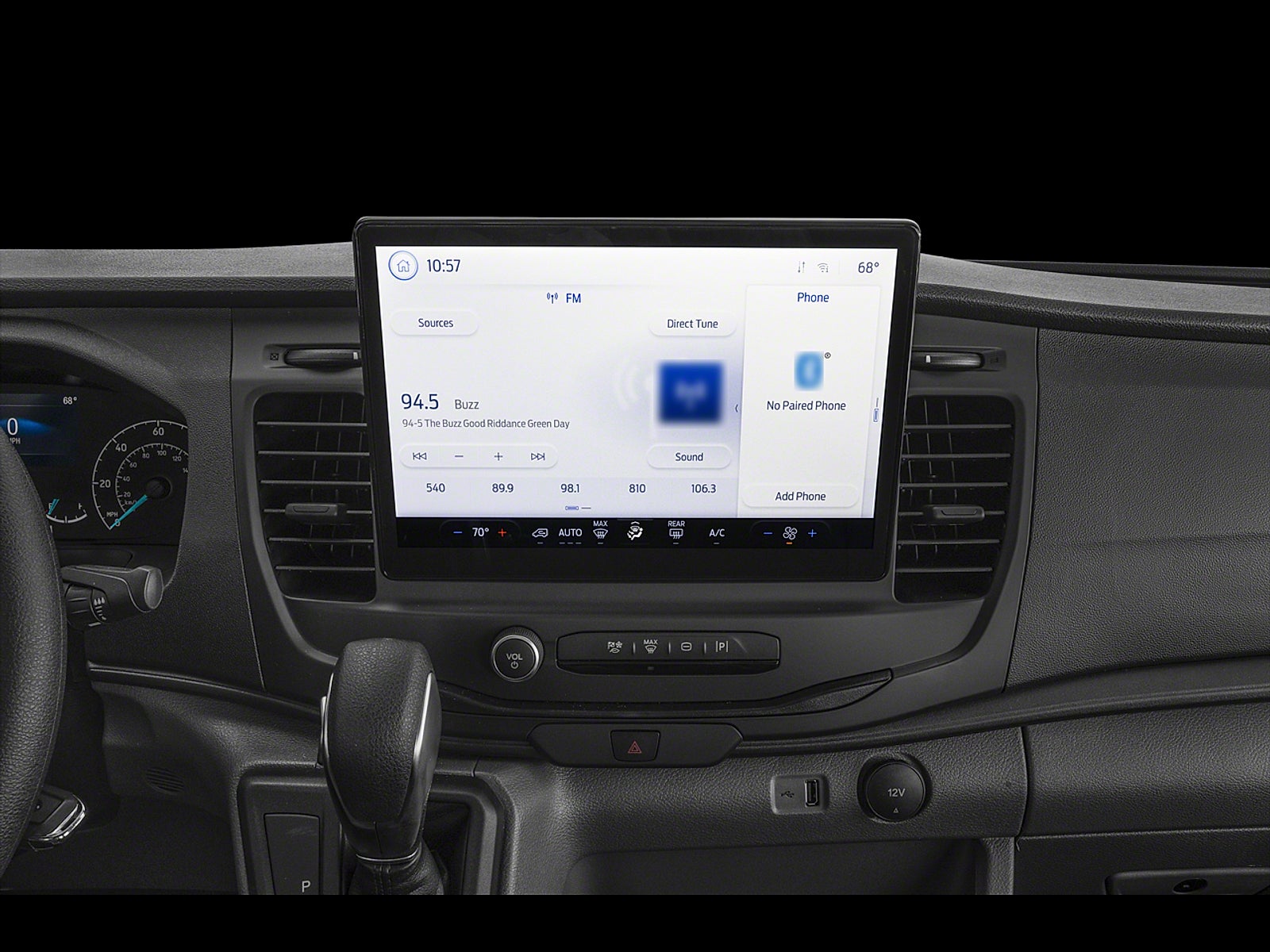 2023 Ford Transit Passenger Wagon XLT