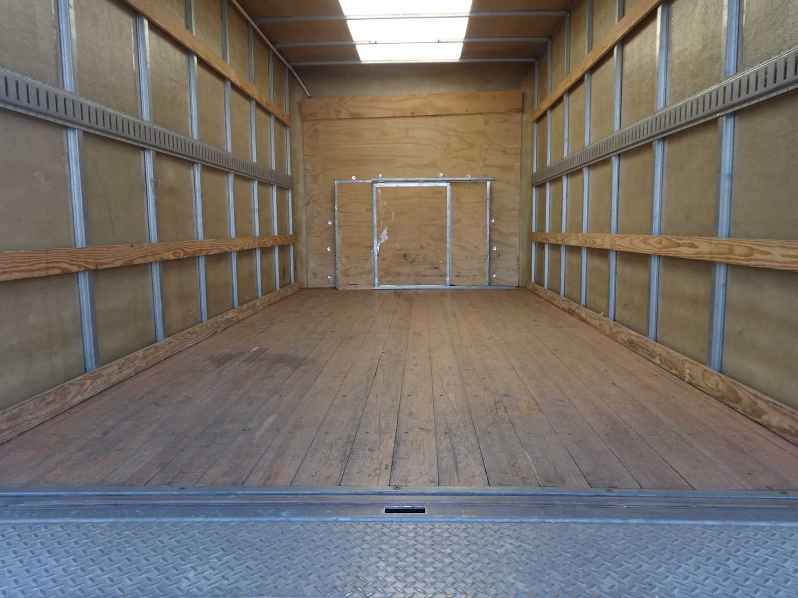 2024 Ford E-Series Cutaway E-450 DRW 176" WB