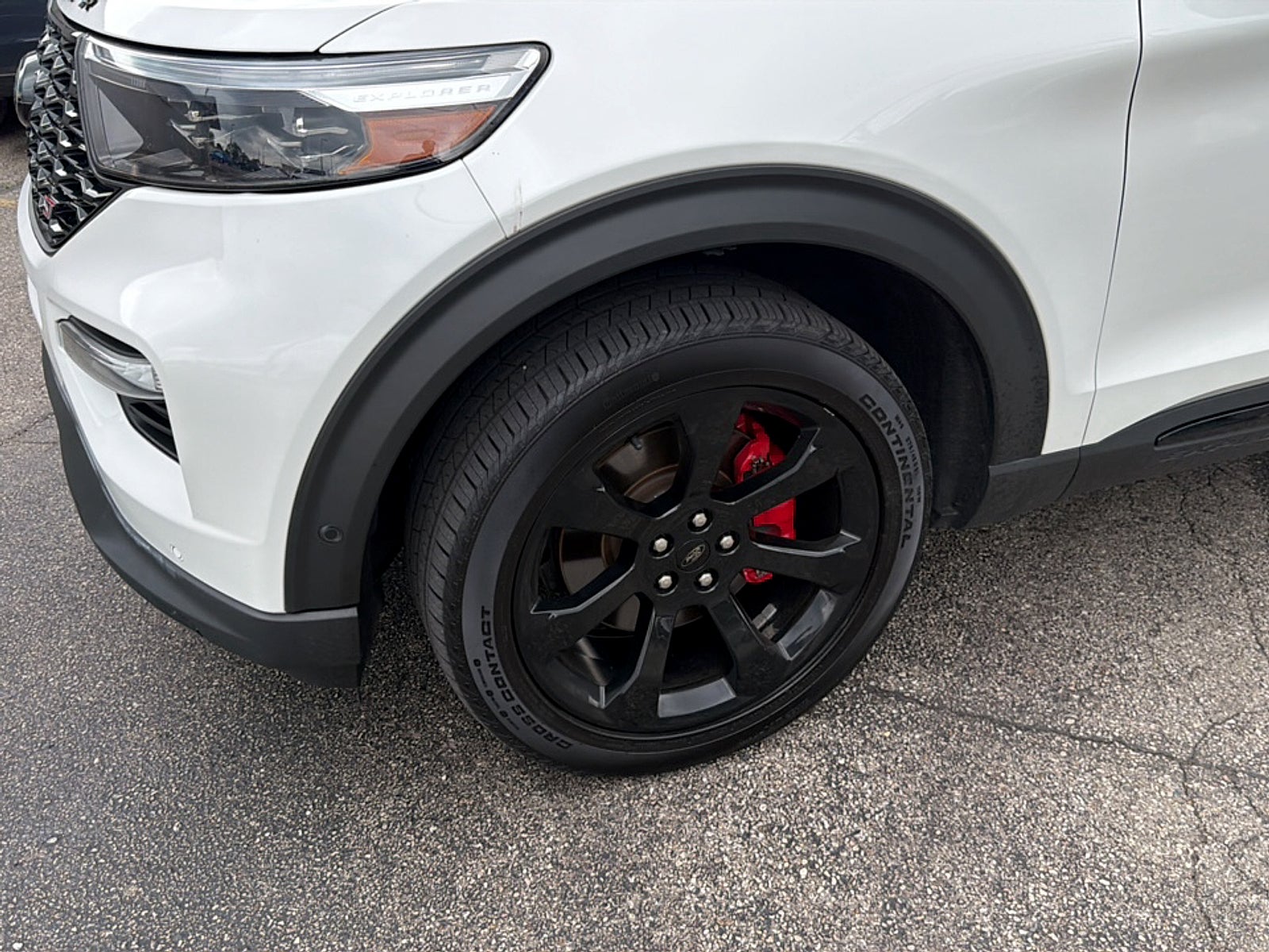 2022 Ford Explorer ST