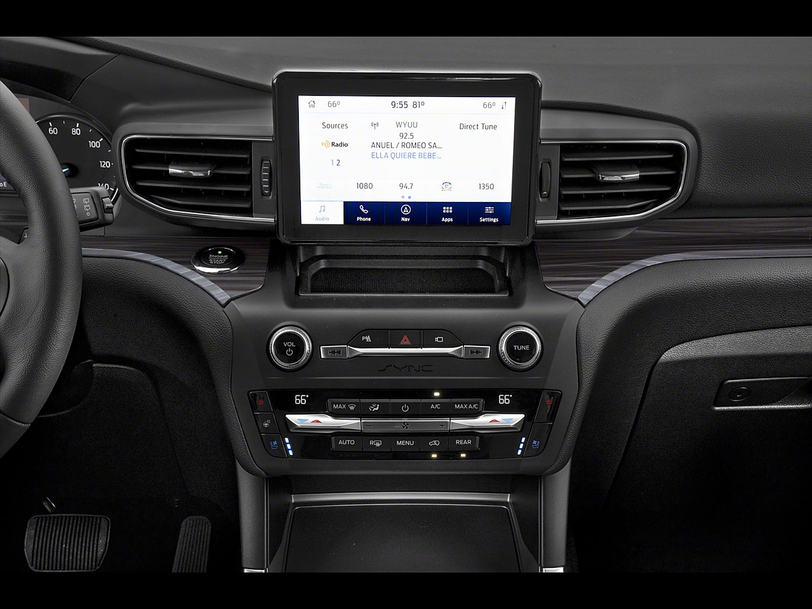 2022 Ford Explorer Base