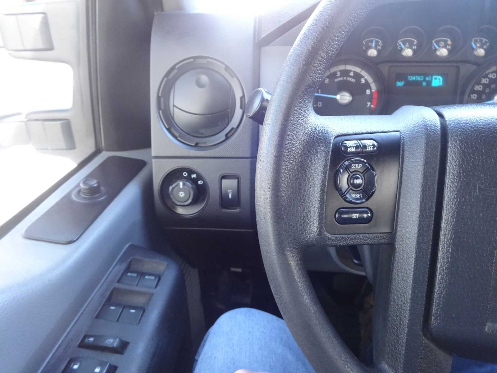 2015 Ford Super Duty F-250 SRW XL