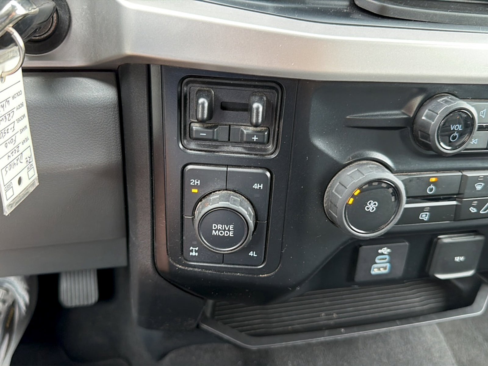 2024 Ford F-250 XLT