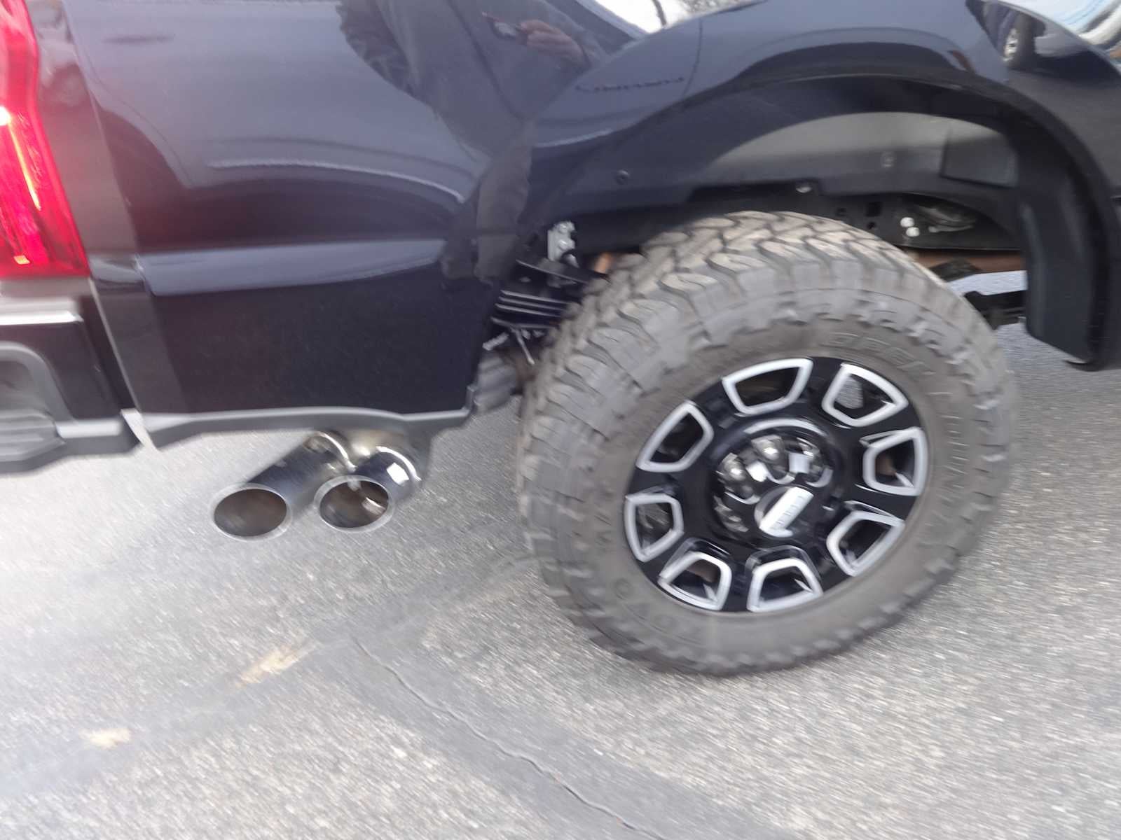 2025 Ford Super Duty F-350 SRW Platinum