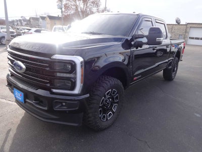 2025 Ford Super Duty F-350 SRW Platinum