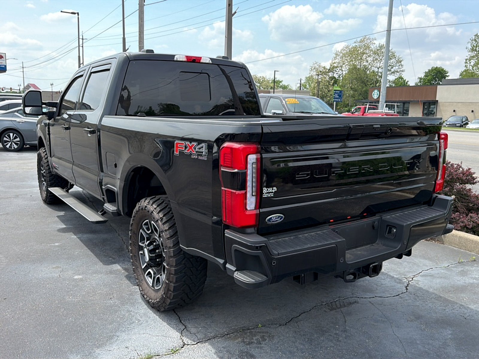 2025 Ford Super Duty F-350 SRW Platinum