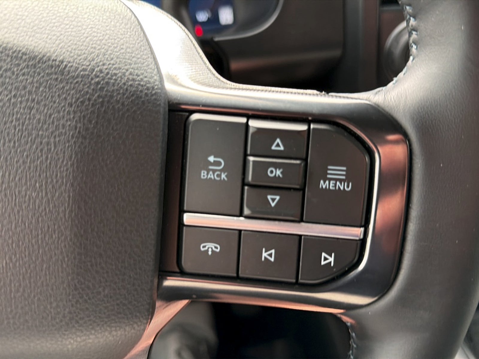 2025 Ford Super Duty F-350 SRW Platinum