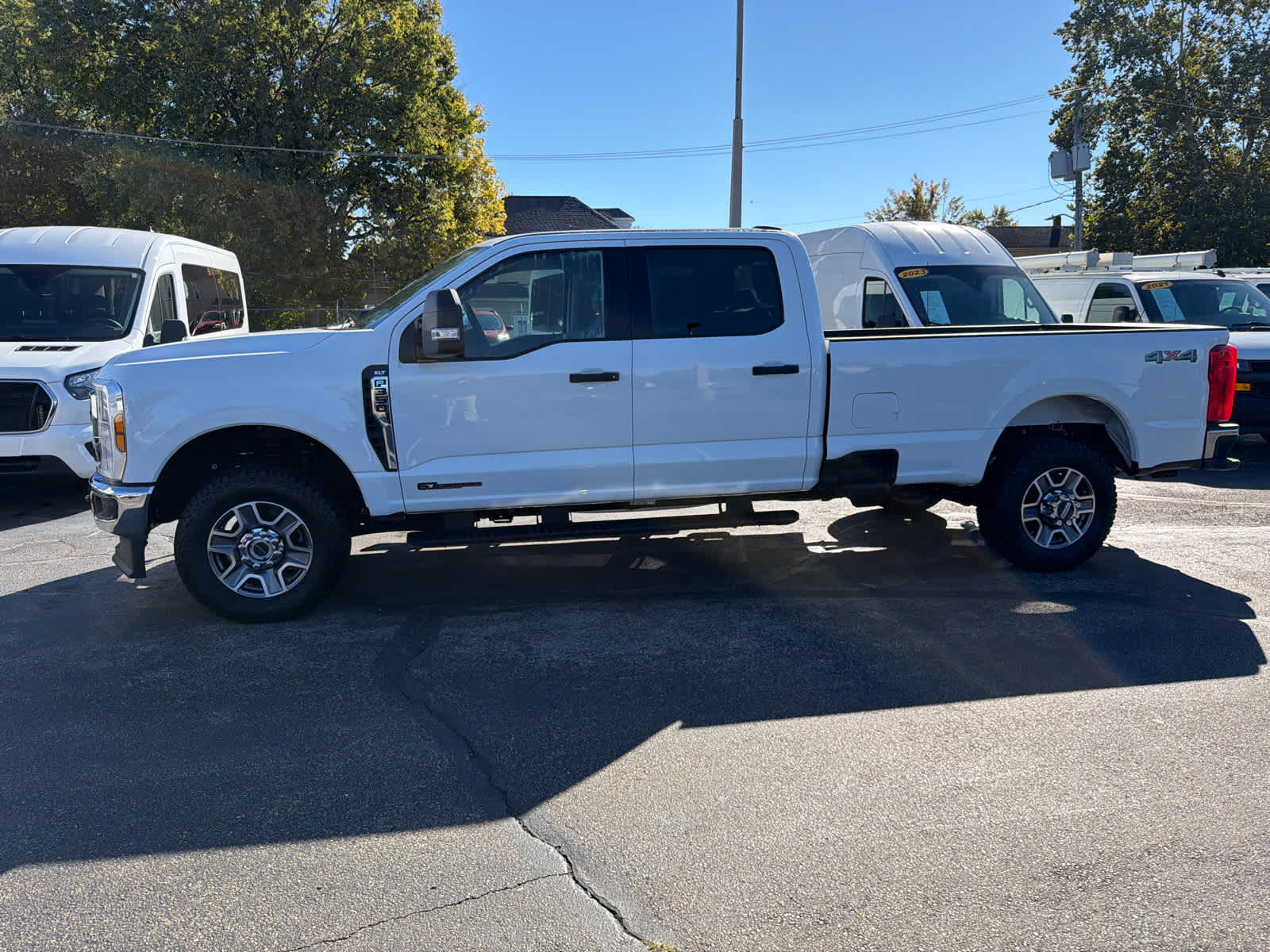 2025 Ford Super Duty F-350 SRW XLT