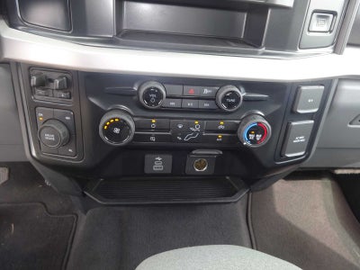 2025 Ford Super Duty F-350 SRW Pickup XLT