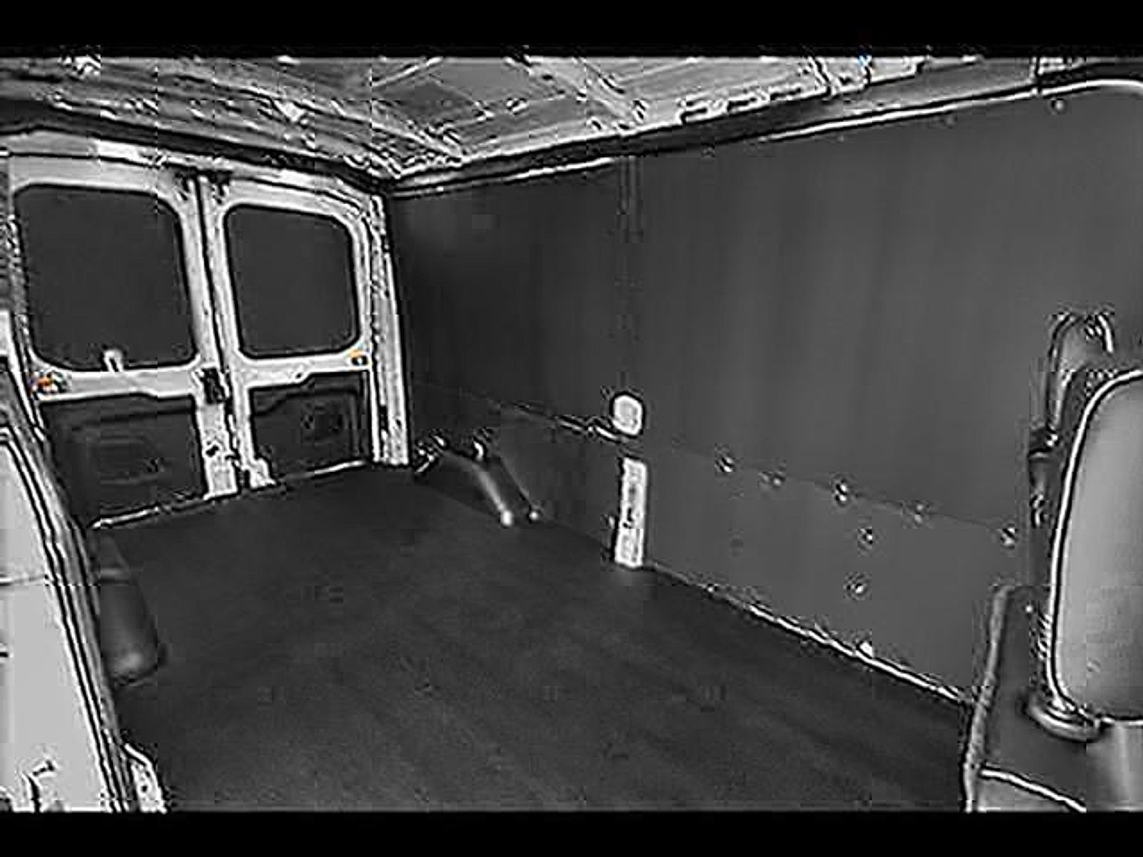 2024 Ford Transit Cargo Van T-250 148" Med Rf 9070 GVWR RWD