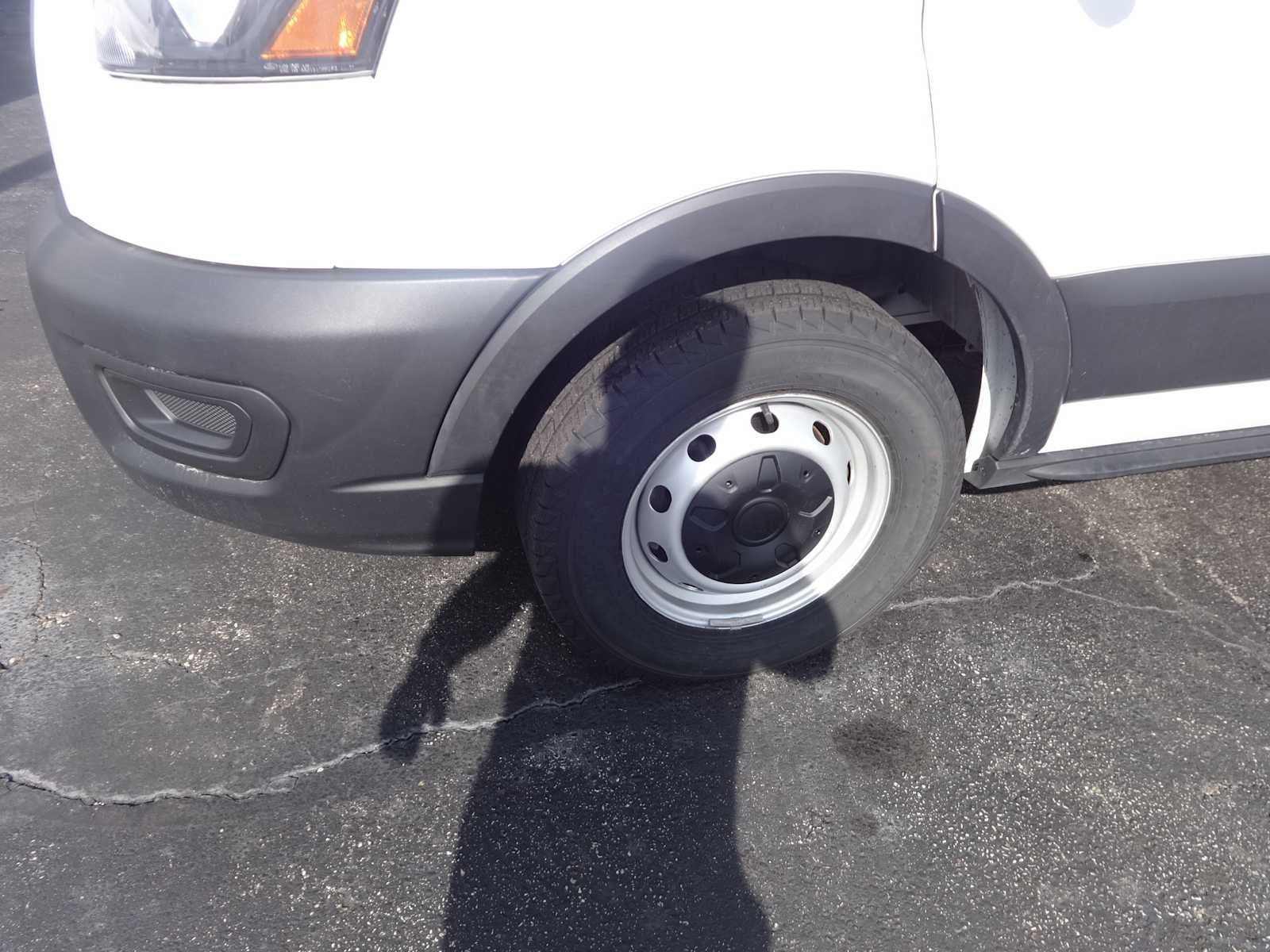 2023 Ford Transit Cargo Van T-250 148" Hi Rf 9070 GVWR RWD