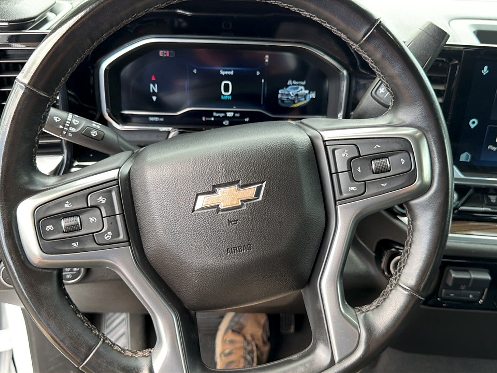 2025 Chevrolet Silverado 2500HD 4WD Crew Cab Long Bed LT