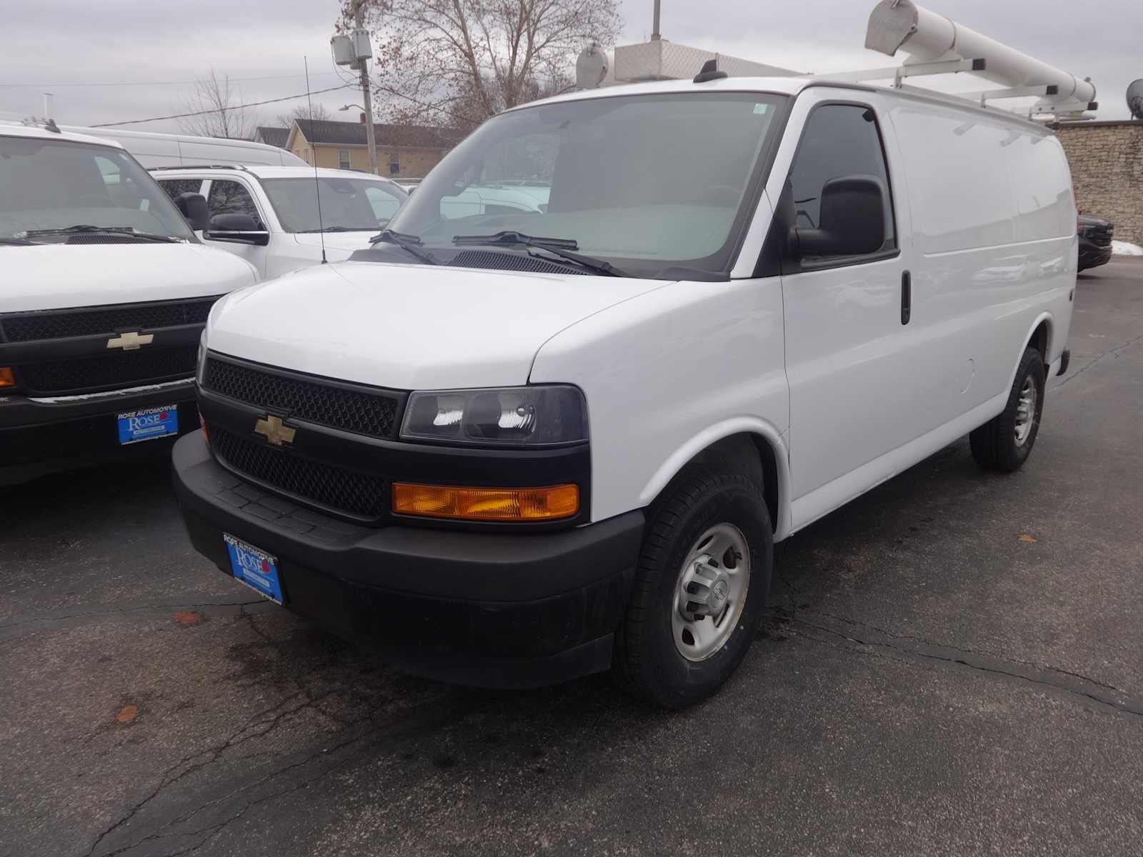 2021 Chevrolet Express RWD 2500 135"