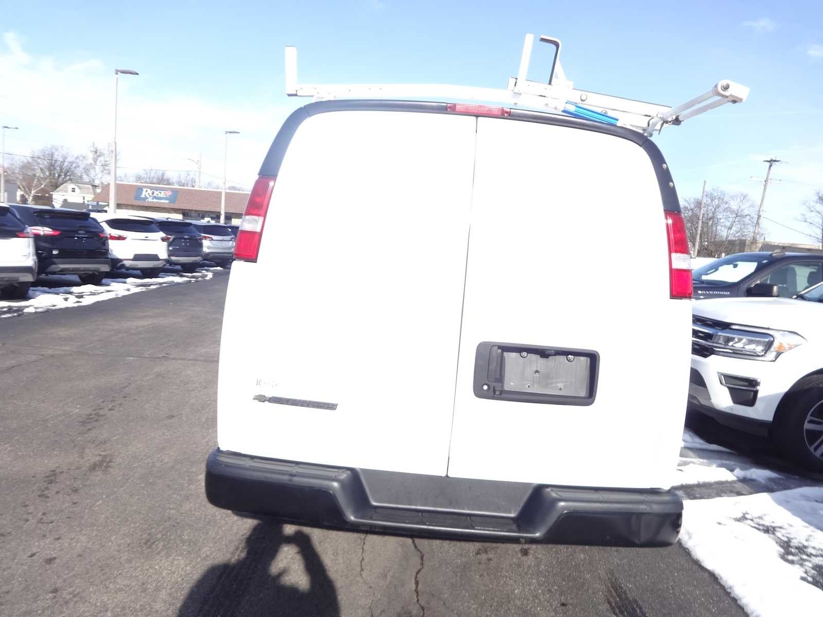 2022 Chevrolet Express RWD 2500 155"