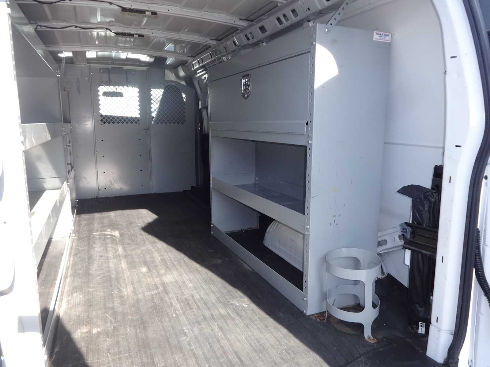 2022 Chevrolet Express RWD 2500 155"