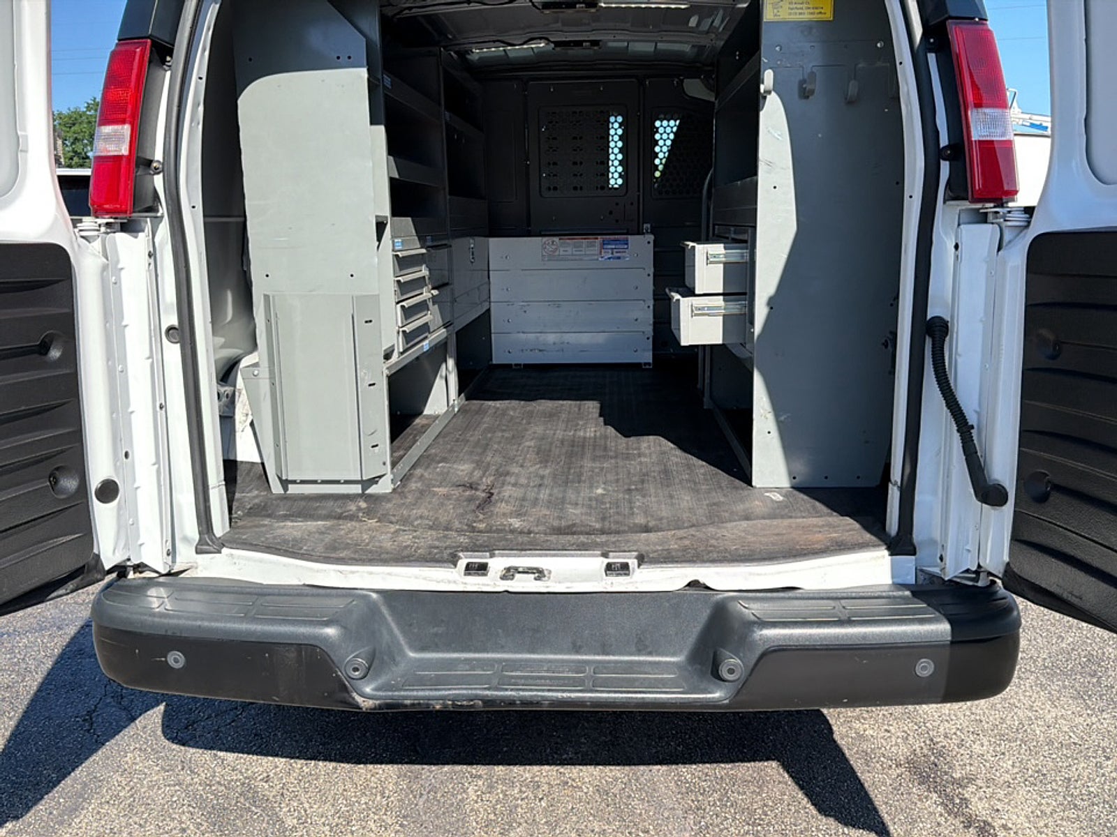 2020 Chevrolet Express Cargo RWD 3500 Regular Wheelbase WT