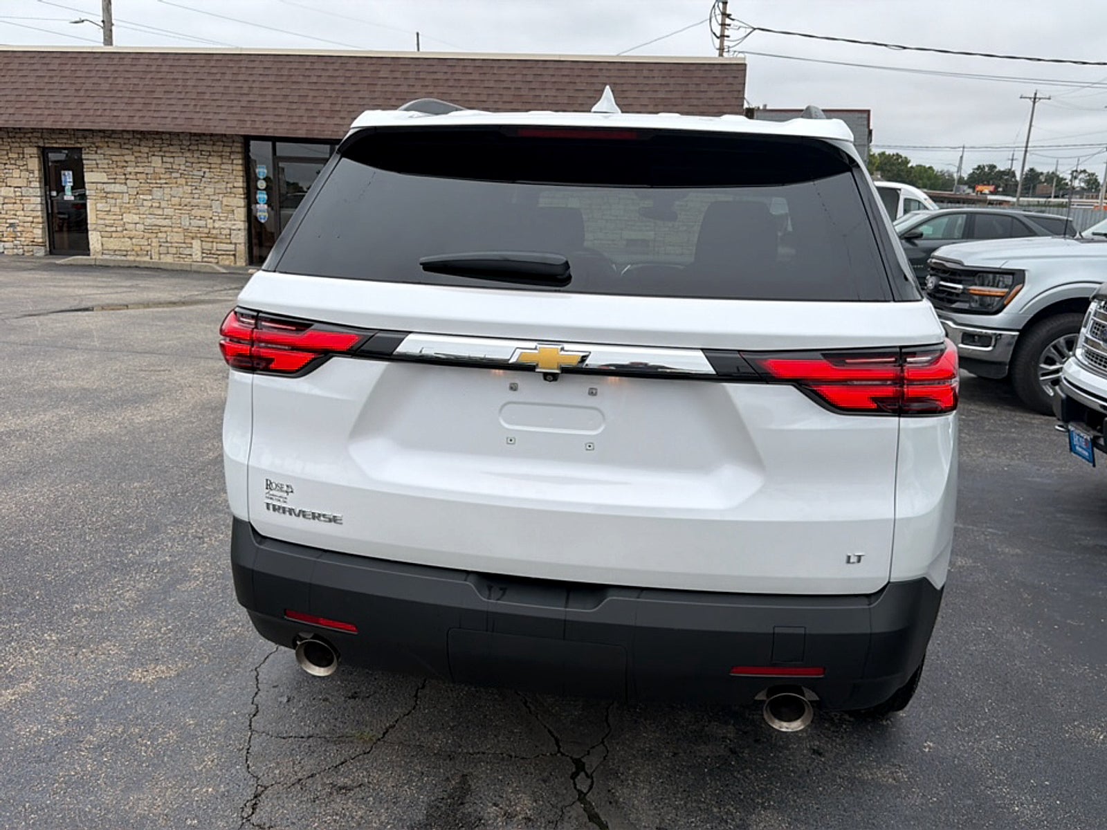 2023 Chevrolet Traverse FWD LT Cloth