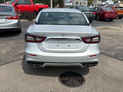 2023 Nissan Maxima SV Xtronic CVT