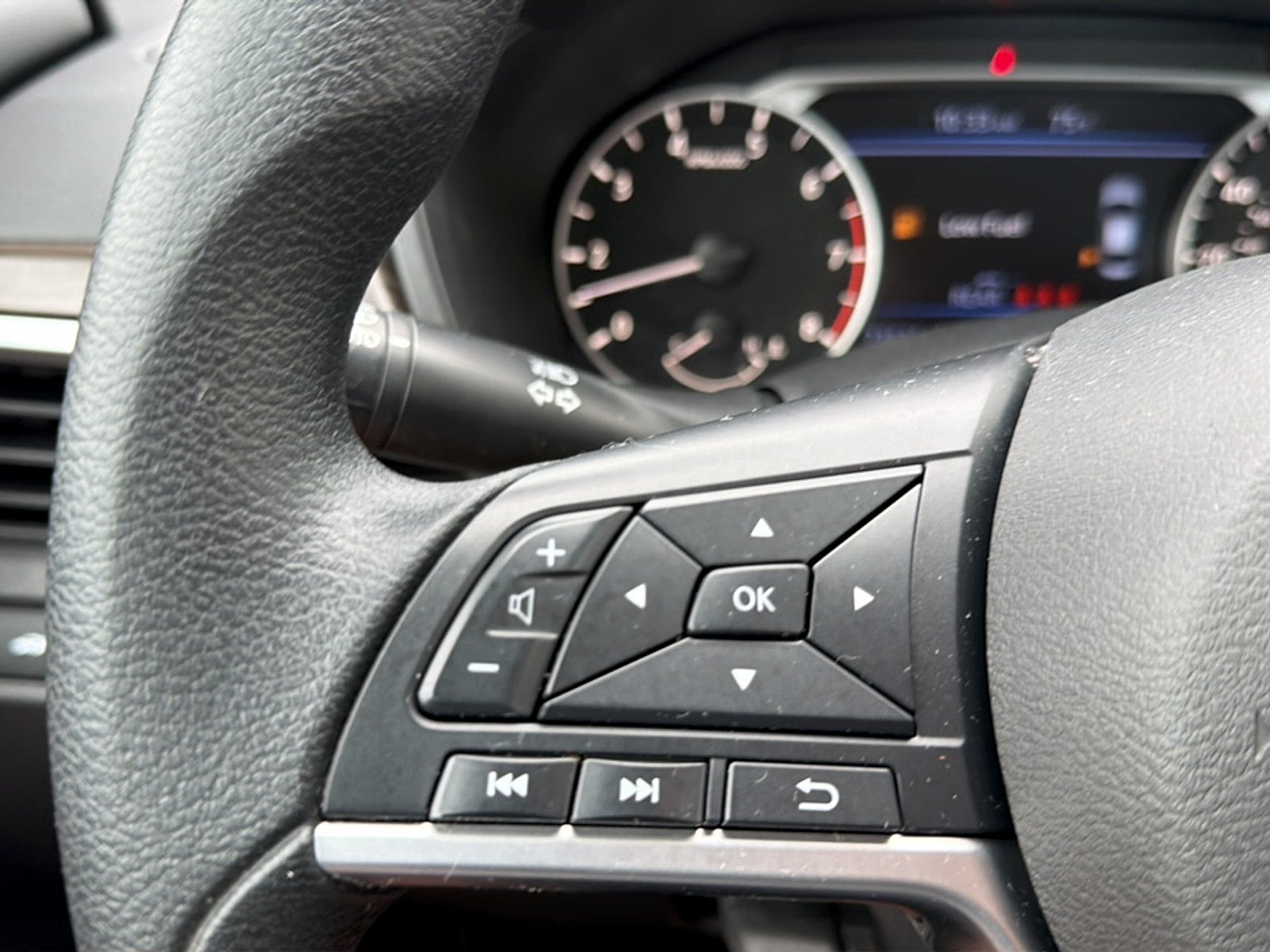 2023 Nissan Altima SV FWD