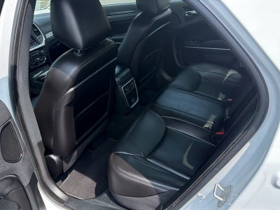2022 Chrysler 300 Touring L AWD