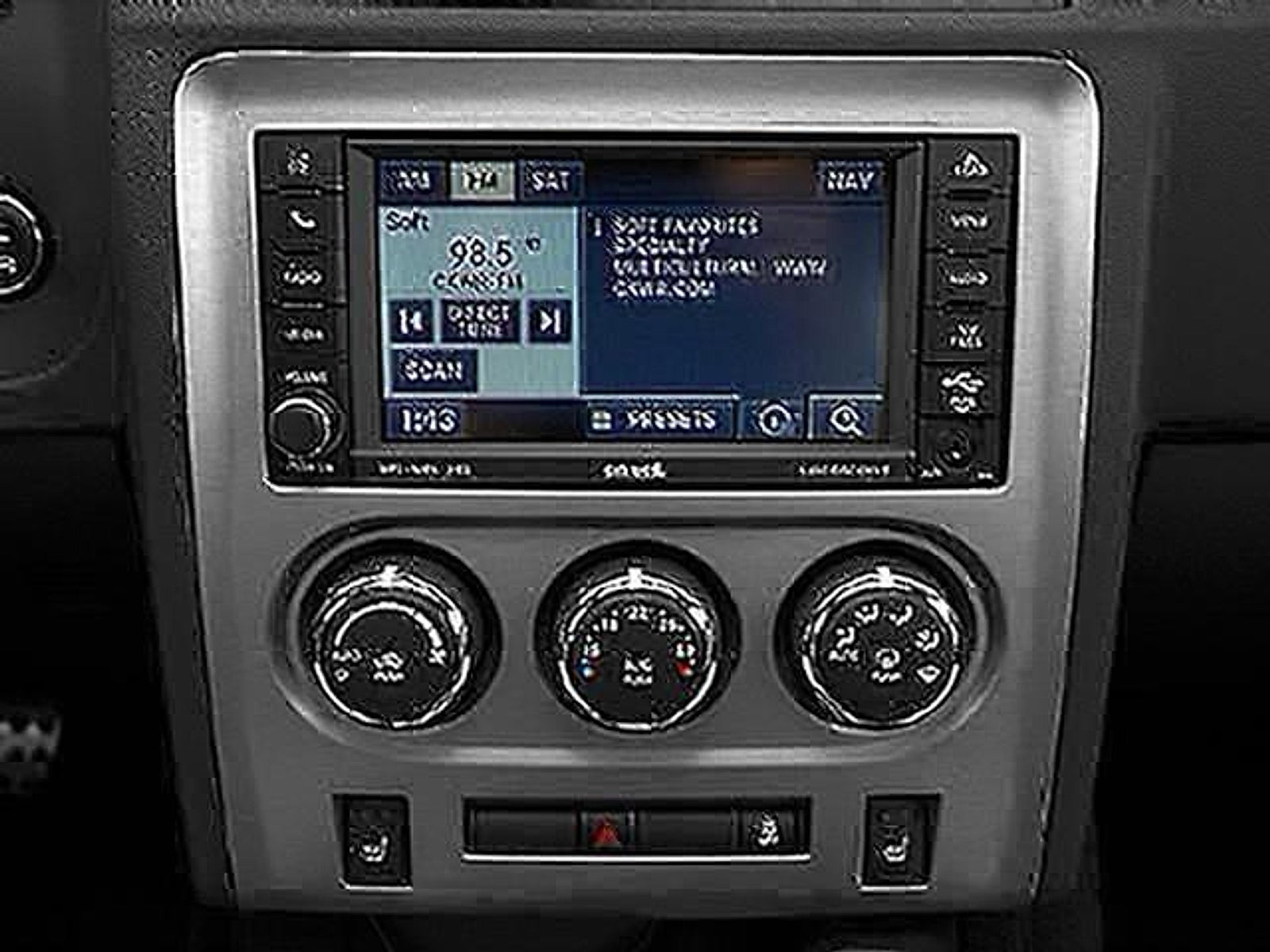 2013 Dodge Challenger SRT8