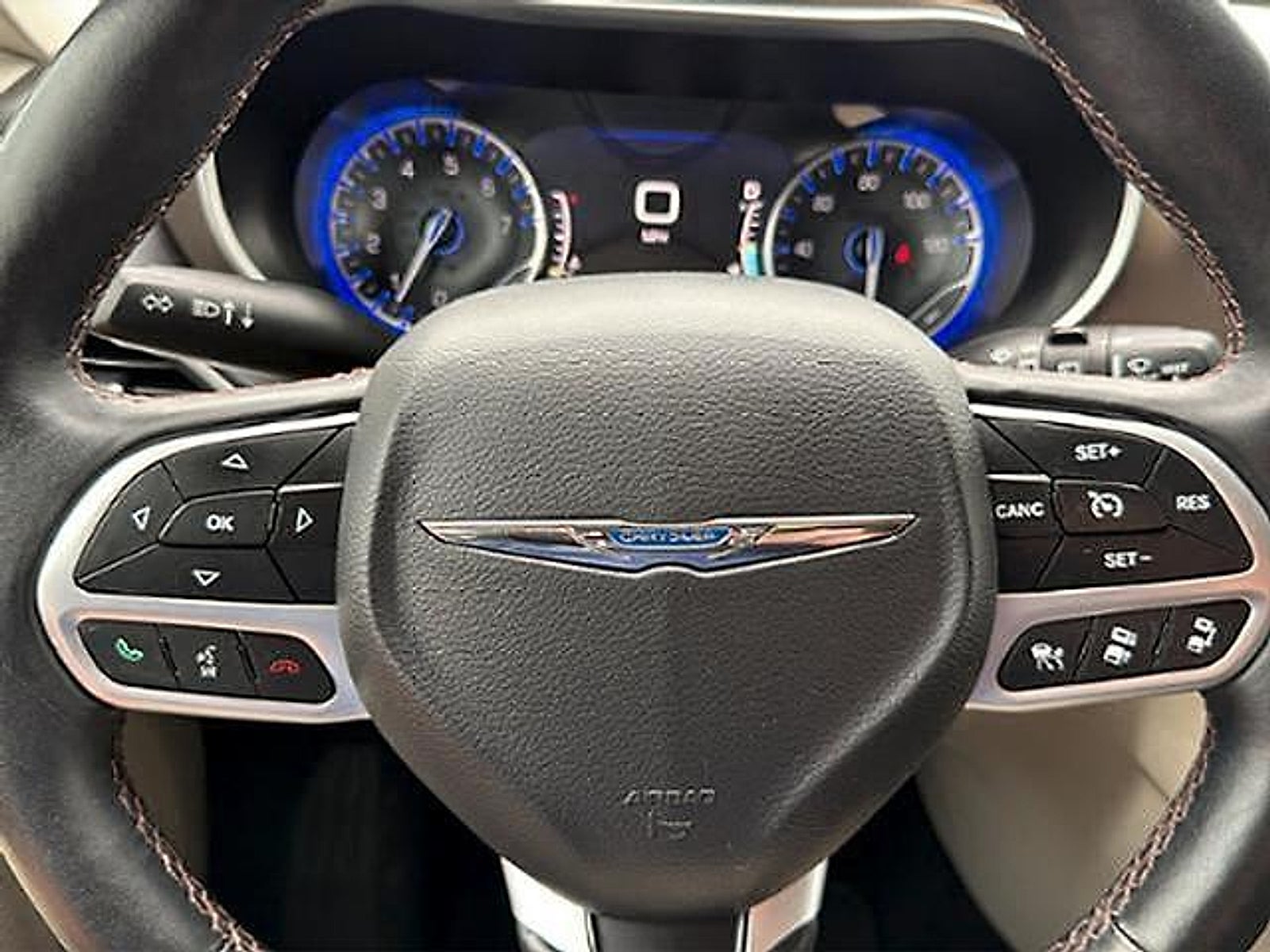 2017 Chrysler Pacifica Touring-L Plus