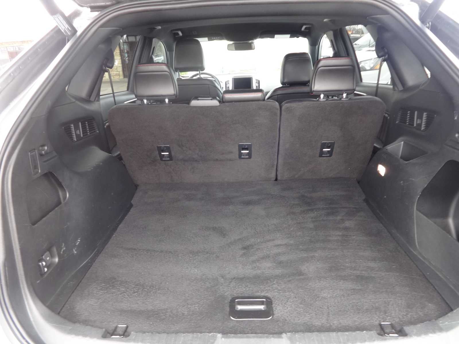 2021 Ford Edge ST-Line