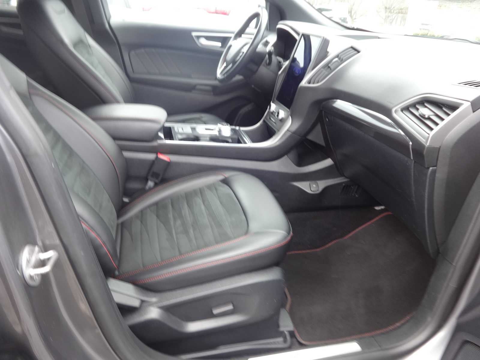 2021 Ford Edge ST-Line