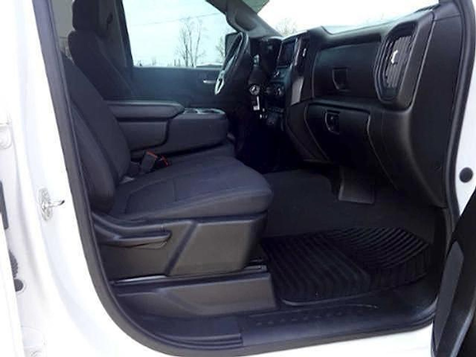 2022 Chevrolet Silverado 2500HD 4WD Crew Cab Standard Bed Custom
