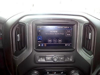 2022 Chevrolet Silverado 2500HD 4WD Crew Cab Standard Bed Custom