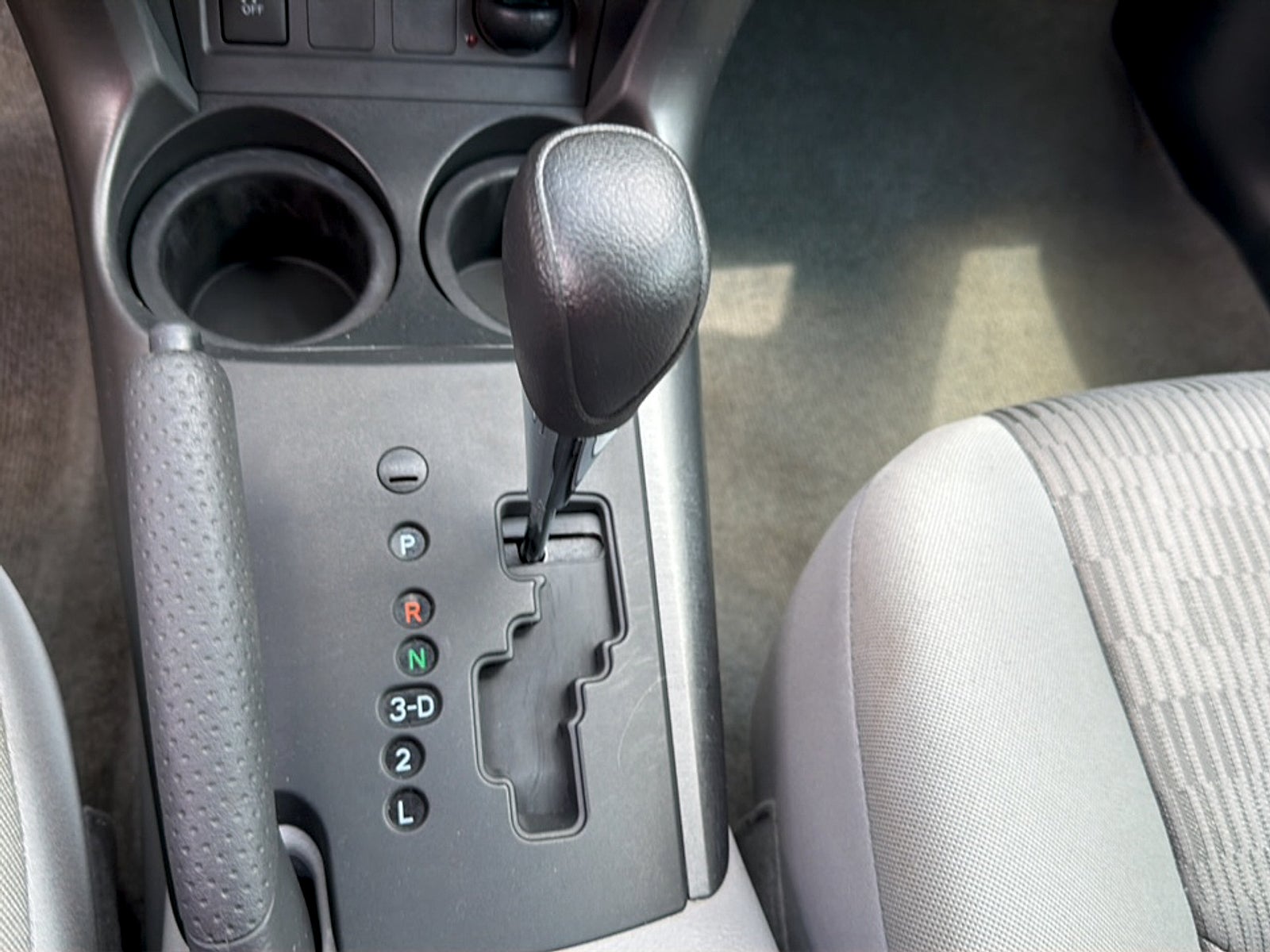 2010 Toyota RAV4 4WD 4dr 4-cyl 4-Spd AT (Natl)