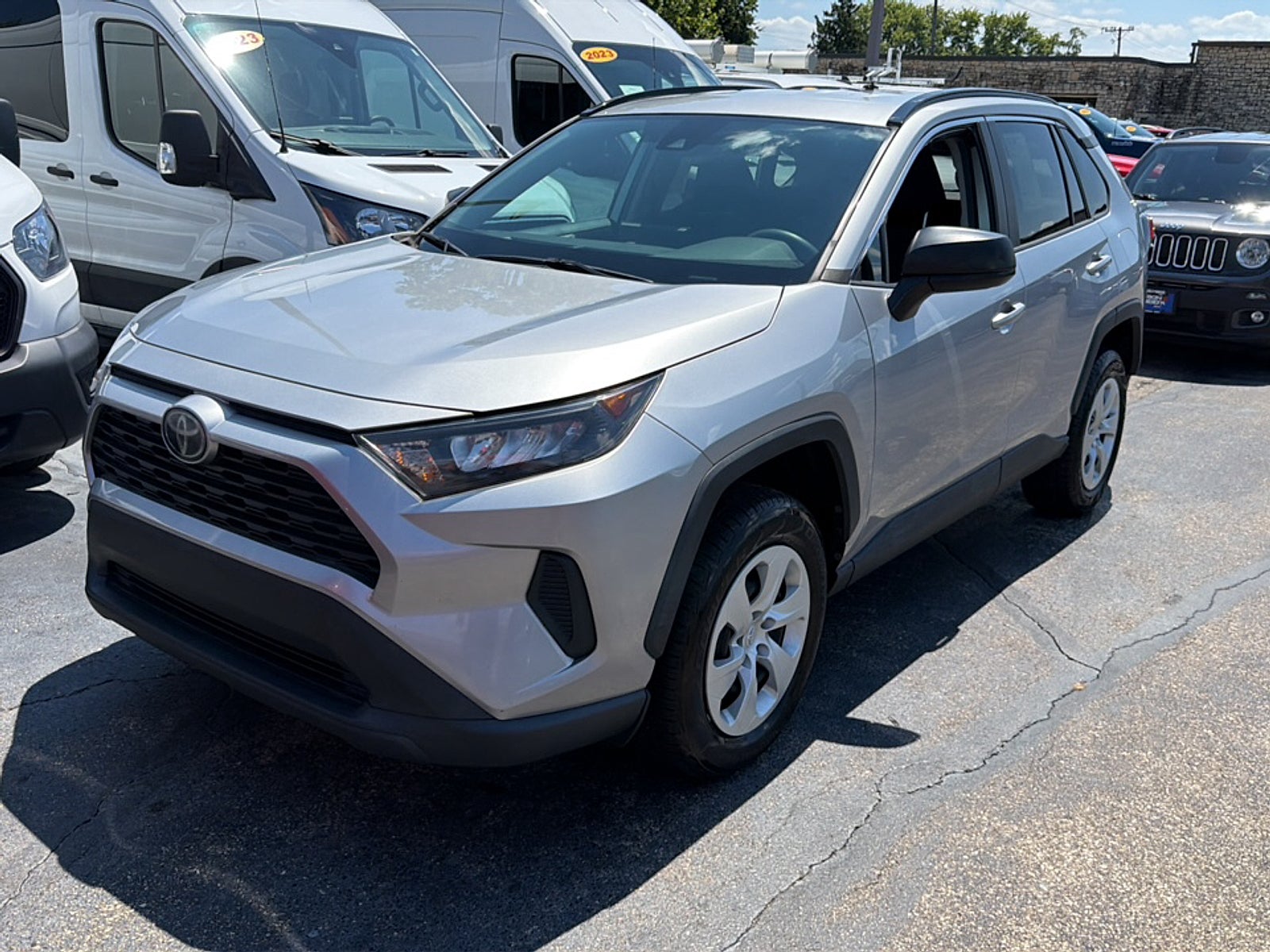 2020 Toyota RAV4 LE