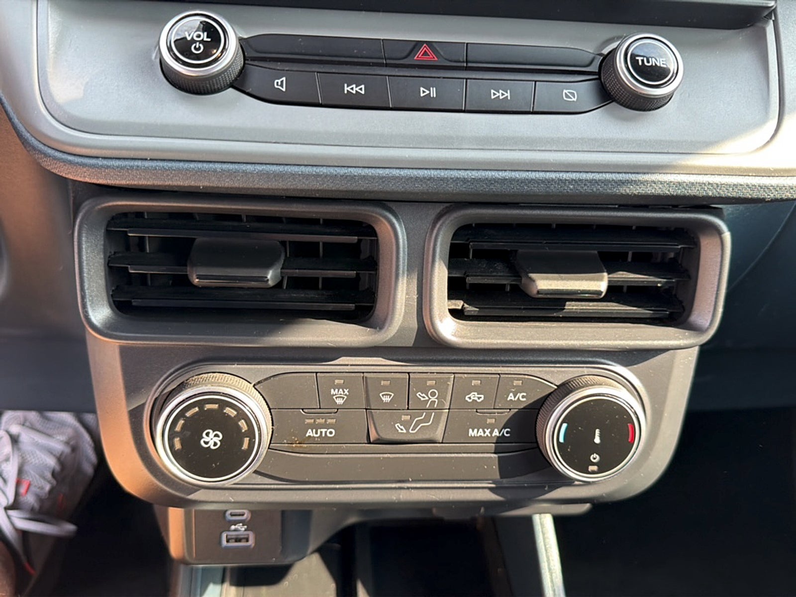 2022 Ford Maverick XL