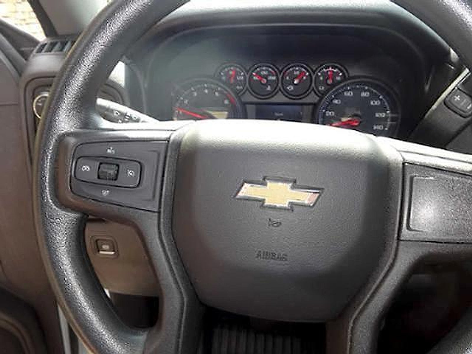 2020 Chevrolet Silverado 1500 4WD Crew Cab Short Bed WT