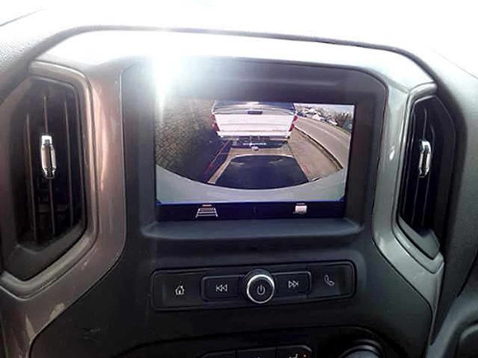 2020 Chevrolet Silverado 1500 4WD Crew Cab Short Bed WT