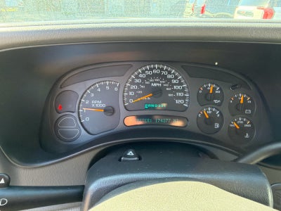 2004 Chevrolet Suburban Z71