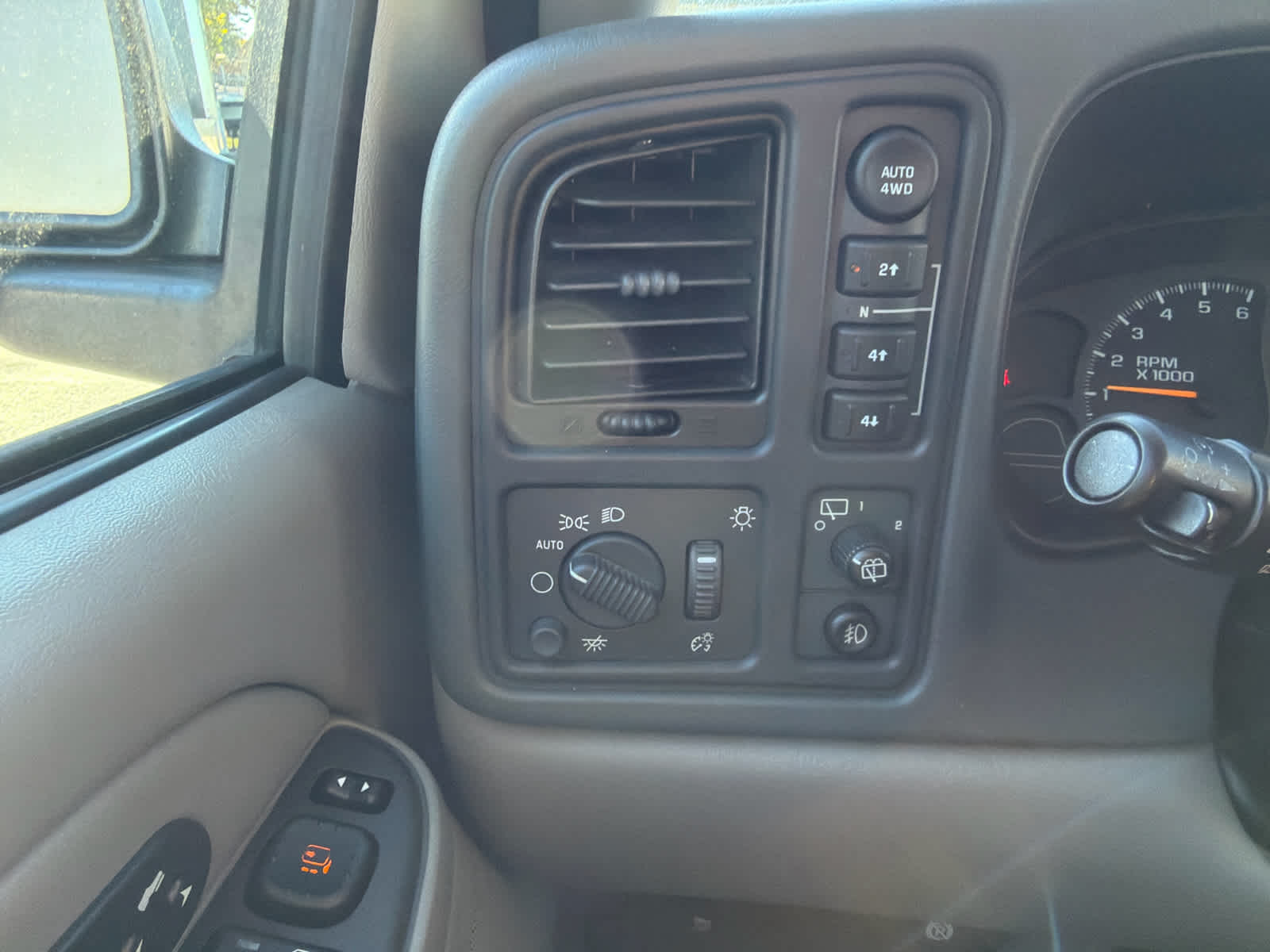 2004 Chevrolet Suburban Z71
