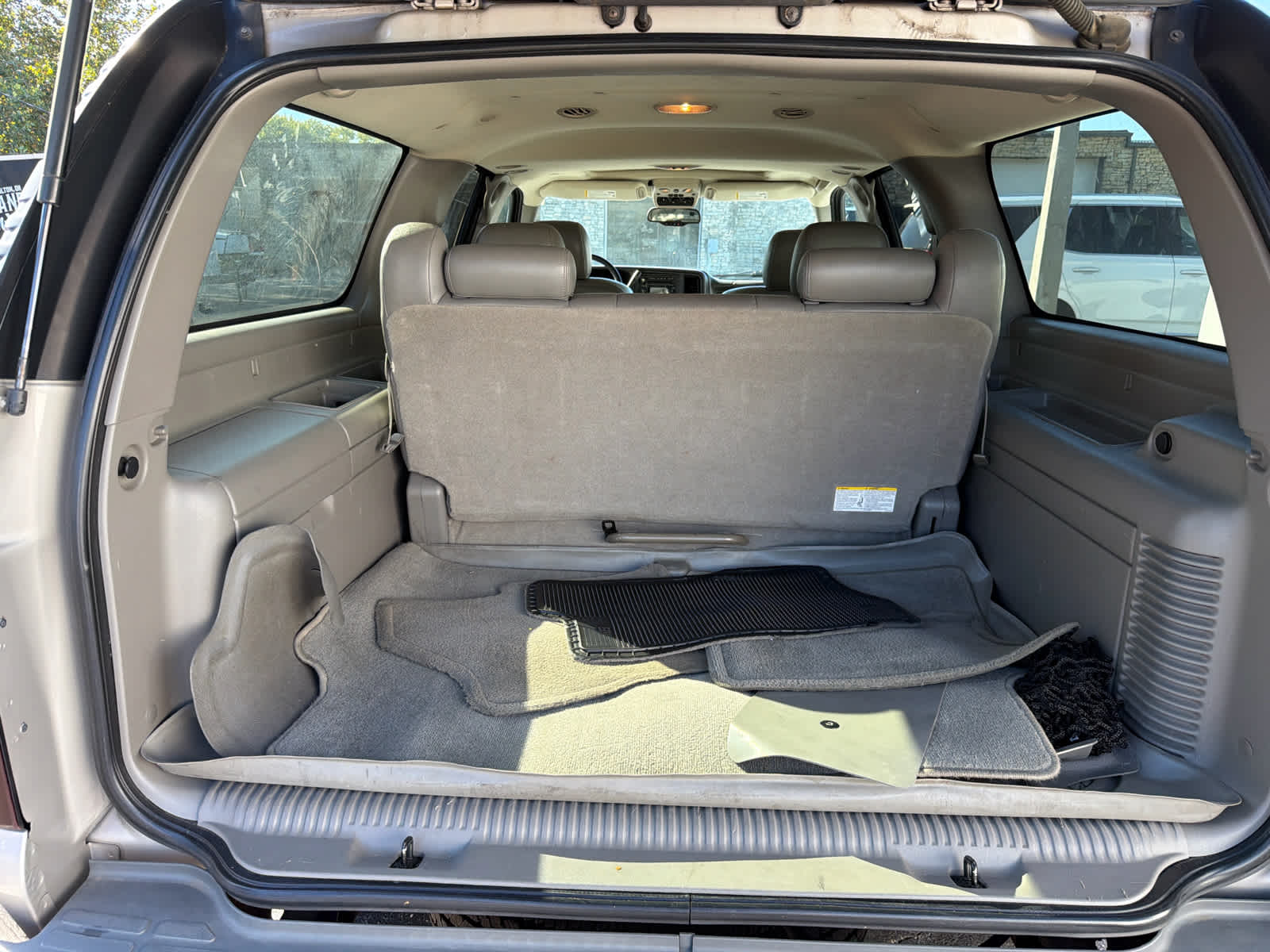 2004 Chevrolet Suburban Z71