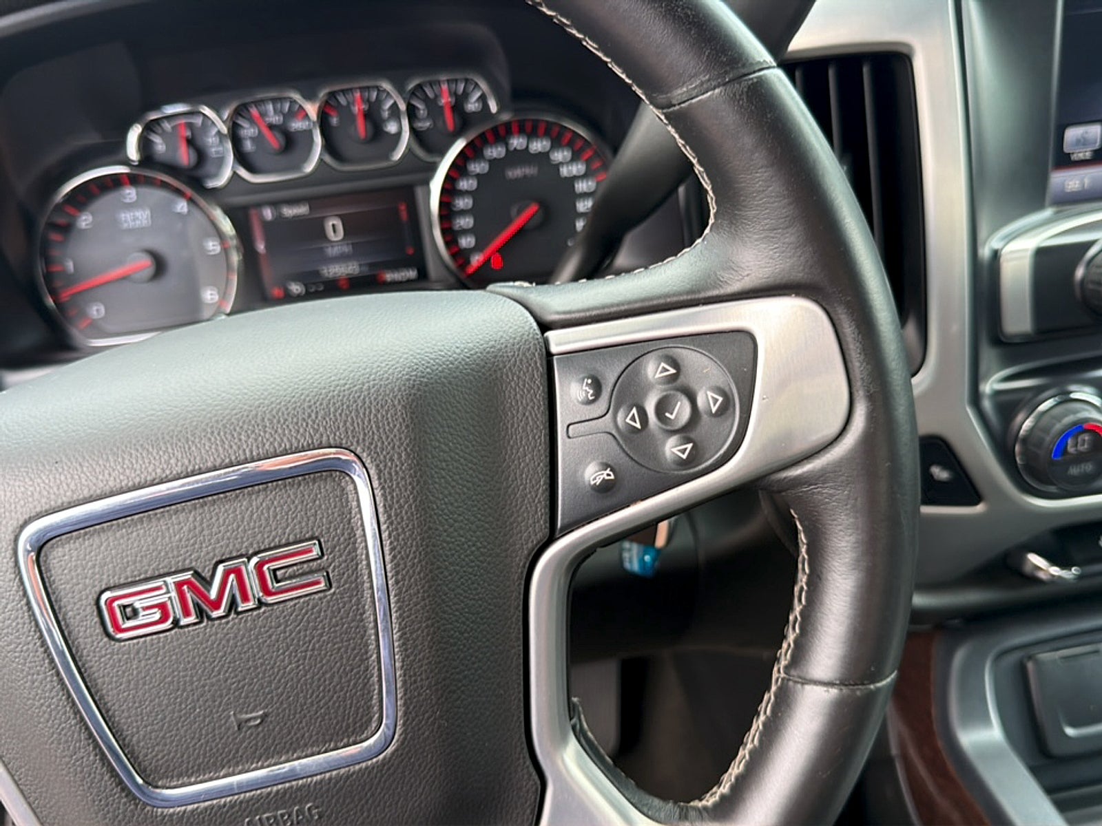 2015 GMC Sierra 1500 SLT
