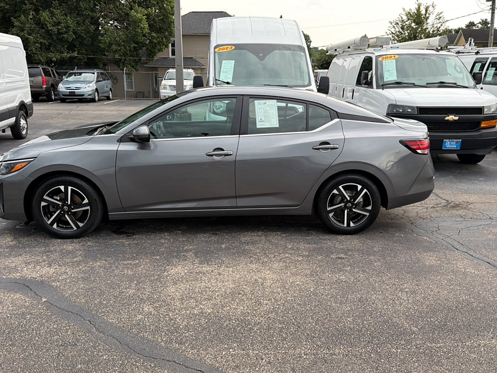 2024 Nissan Sentra SV Xtronic CVT