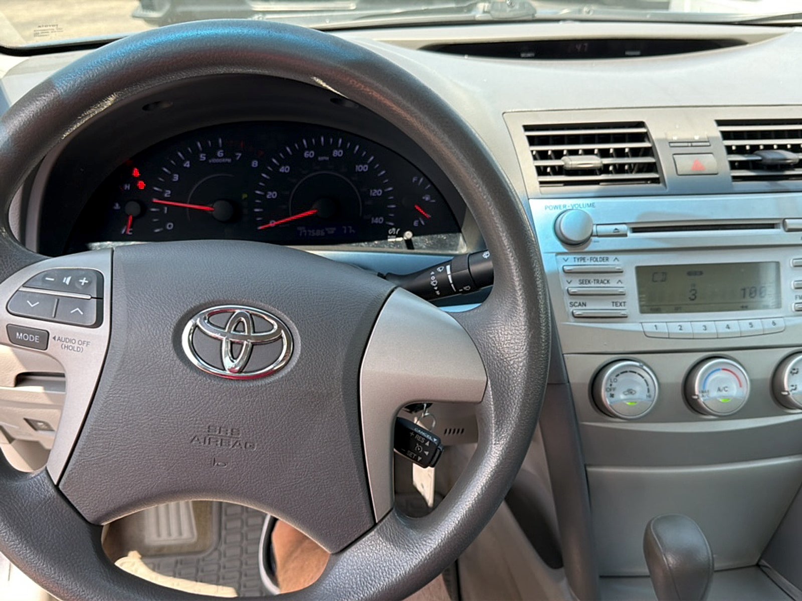 2011 Toyota Camry LE