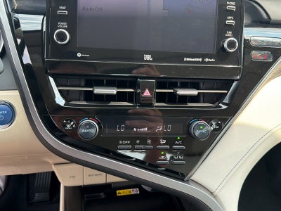 2022 Toyota Camry XLE Hybrid