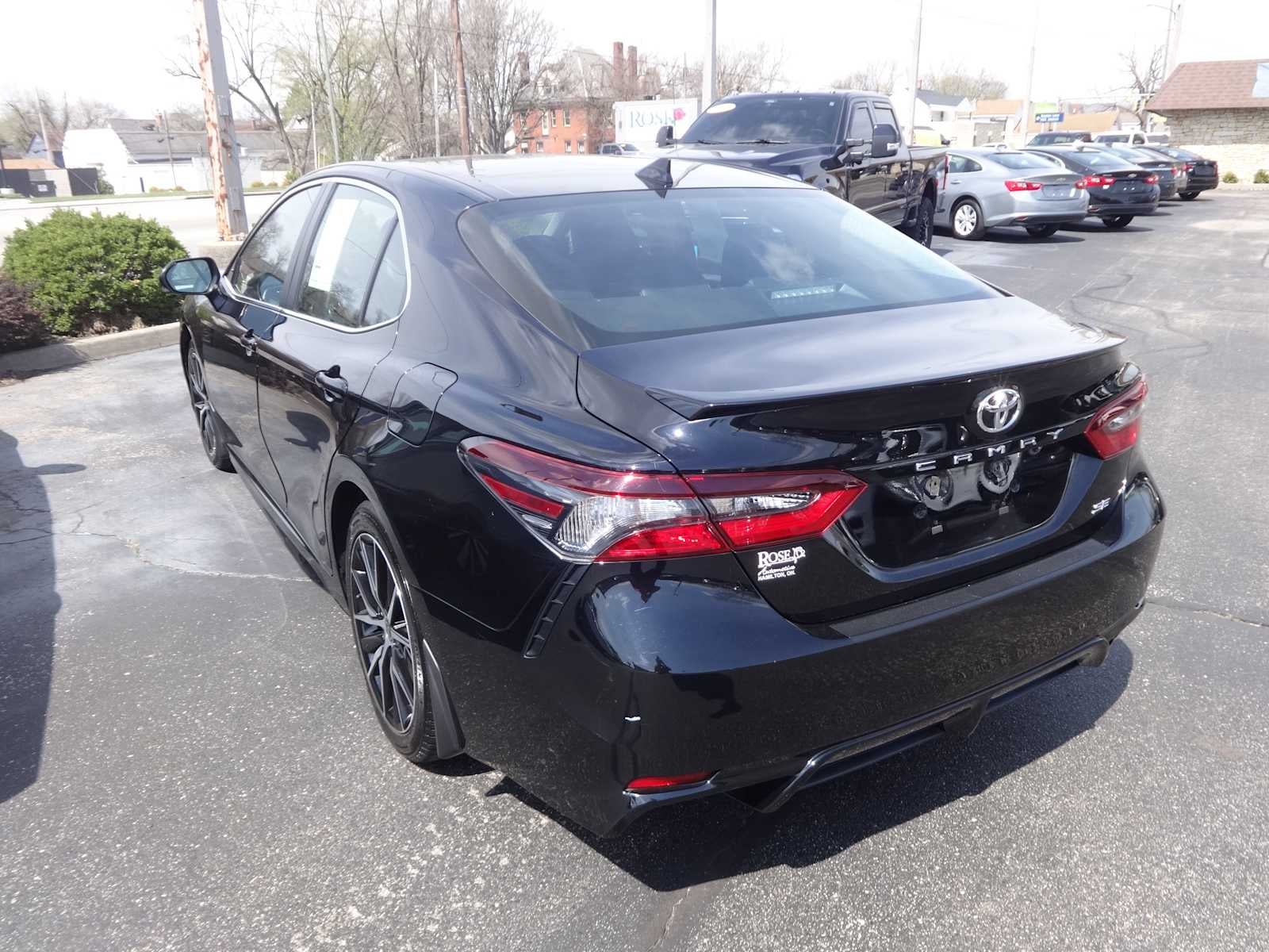 2021 Toyota Camry SE
